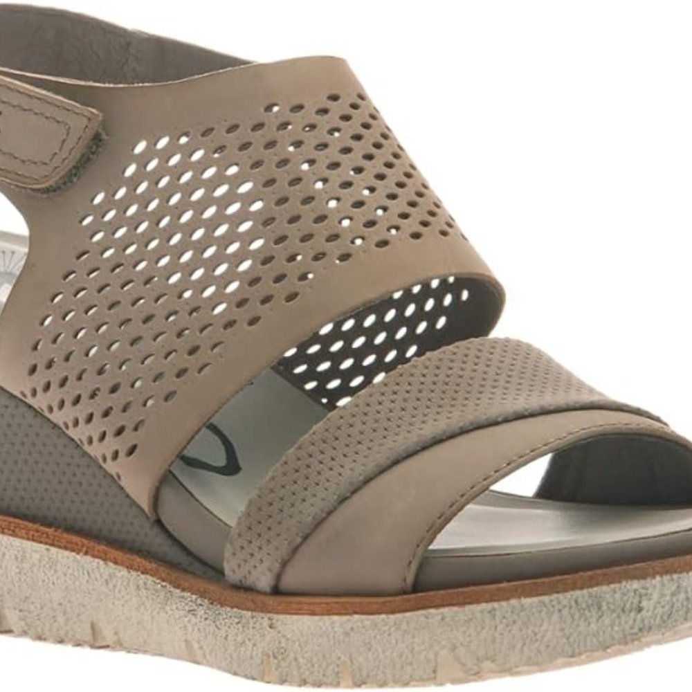 OTBT Women's Milky Way Sandal